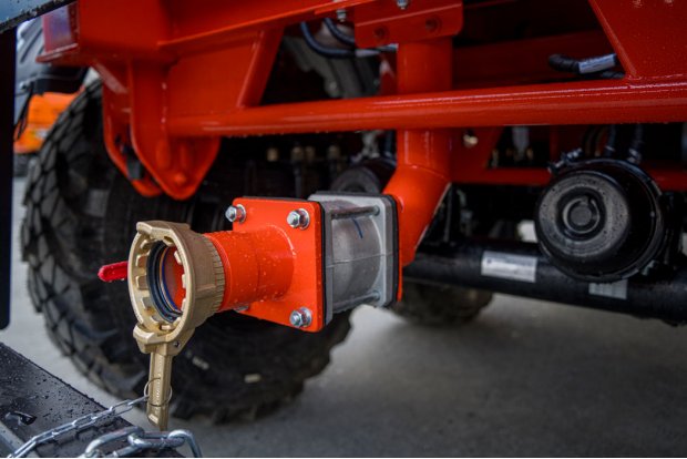 Трубопровод системы слива