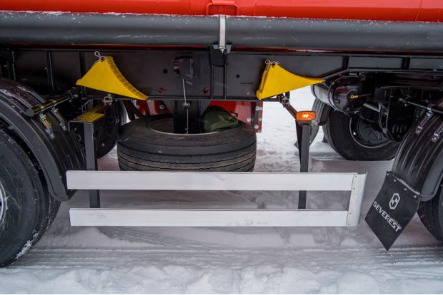 Боковая защита