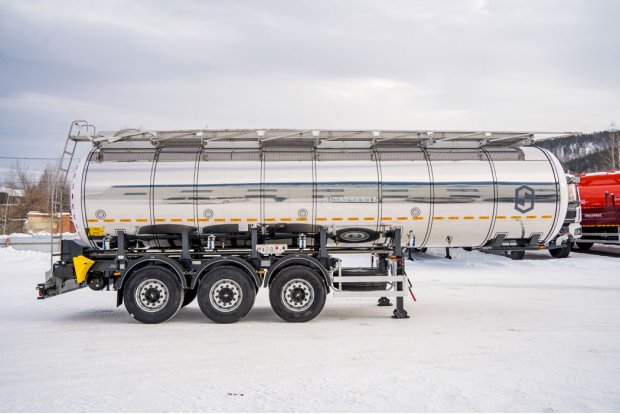 Полуприцеп цистерна для пищевых жидкостей ППЦПТ 24КТ-32Л-4