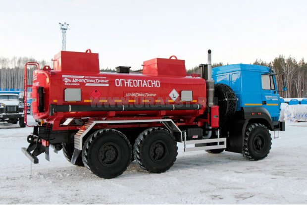 Автотопливозаправщик АТЗ-11-2 УСТ 5453 Урал 5557-4551-80 сп. м. доработка под ДОПОГ