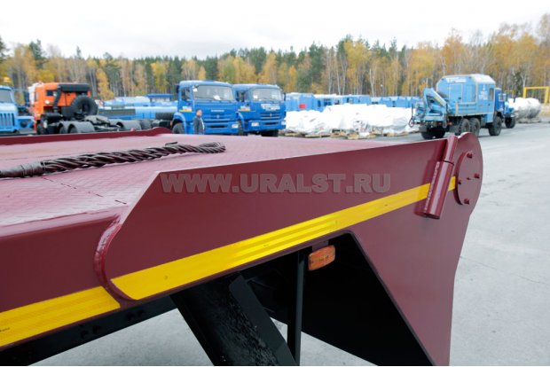 Контейнеровоз Ивеко AMT 633940 (Булитовоз) (навесное оборудование)