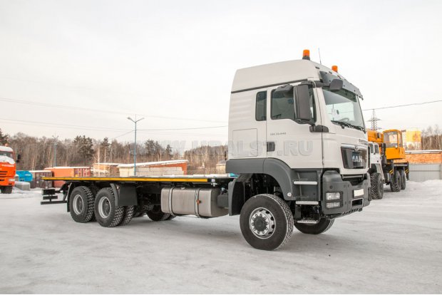 Контейнеровоз MAN TGS 33.440 (навесное оборудование)
