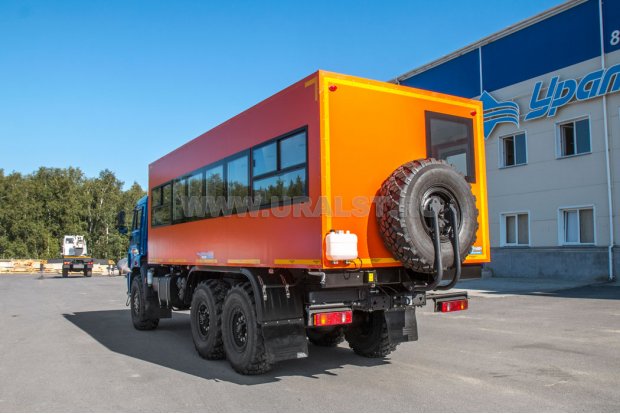 Автобус вахтовый 28 базовый УСТ 5453 Камаз 5350-66(D5) сэндвич