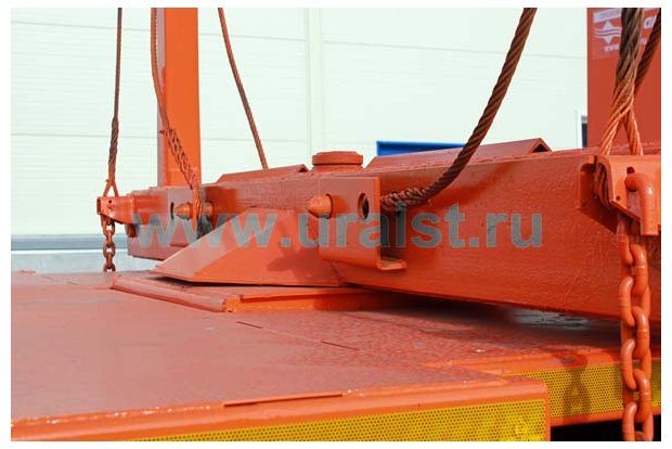 Лесовоз УСТ 5453 Урал М 5557-72Е5
