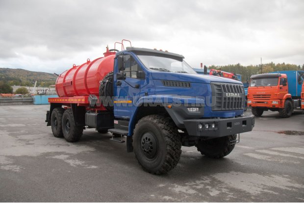 Автоцистерна МВ-10 КО
