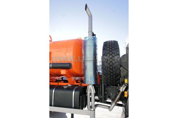 Автоцистерна для нефти АЦН-10 УСТ 5453 Камаз 43118-50, доработка под ДОПОГ