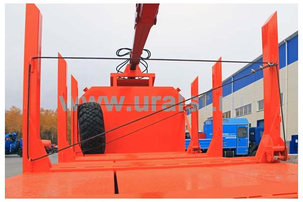 Сортиментовоз с ГМ СФ-62 Урал 4320-60Е5