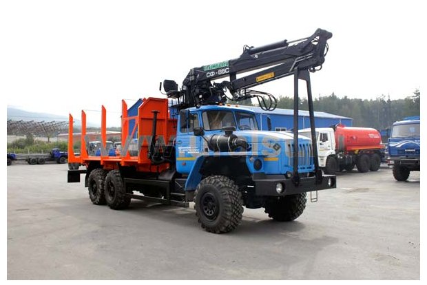 Сортиментовоз с ГМ СФ-85 Урал 4320-60Е5