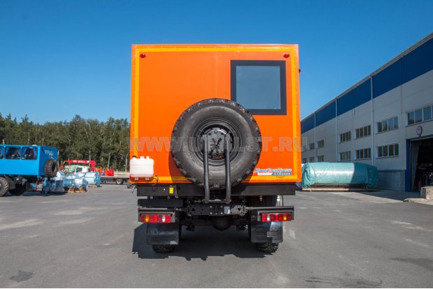 Автобус вахтовый 28 базовый УСТ 5453 Камаз 5350-66(D5) сэндвич