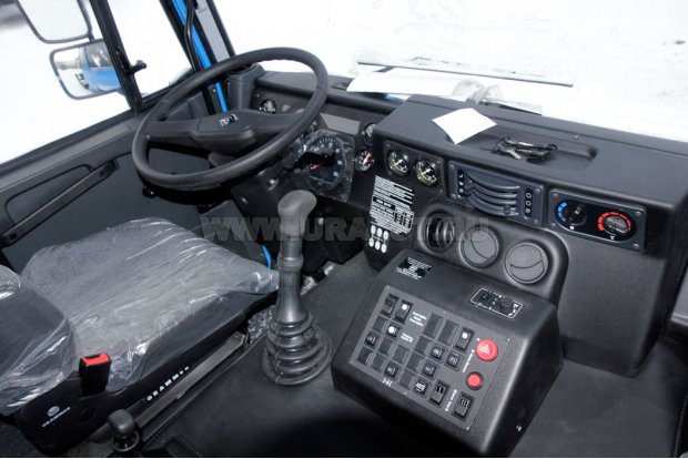 Кабина водителя Урал 4320-4151-79ПН