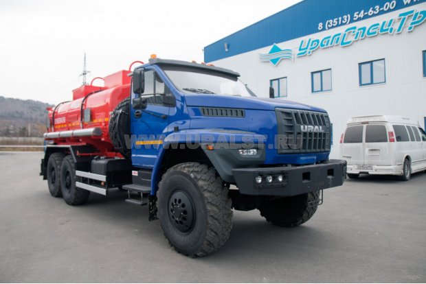 Автотопливозаправщик АТЗ-11-2 УСТ-5453 на шасси Урал NEXT 4320-6951-74