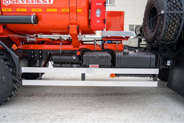 Боковая защита