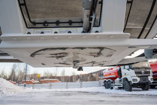 Шкворневой узел