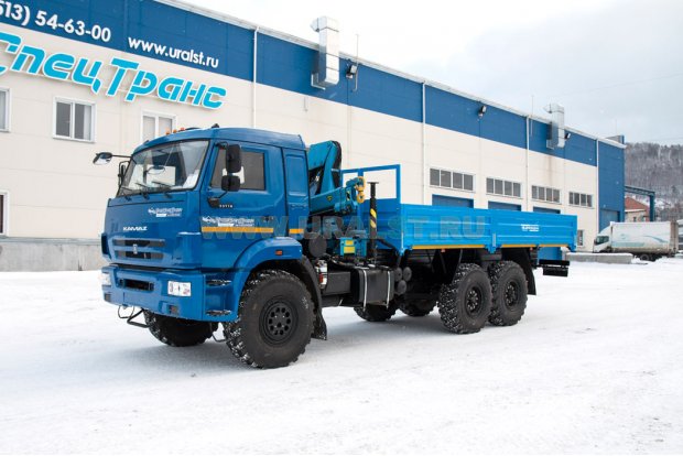 Автомобиль бортовой Камаз 43118-46 с краном-манипулятором ИМ-77