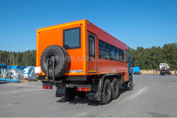 Автобус вахтовый 28 базовый УСТ 5453 Камаз 5350-66(D5) сэндвич