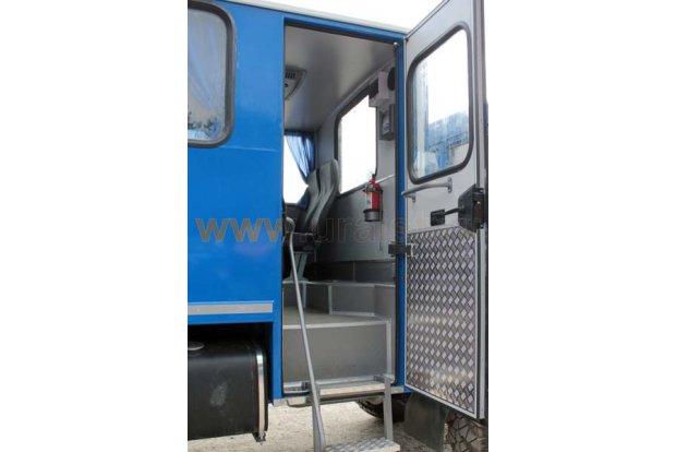 Автобус вахтовый 22+2 2 кондиционера УСТ 5453 Камаз 5350-66(D5)