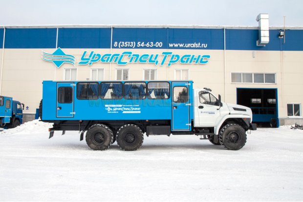 Автобус вахтовый 20+2 УСТ 54535 Урал NEXT 4320-6951-74 багажный отсек