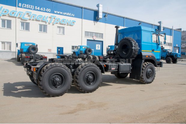 Седельный тягач УСТ 5453 Урал М 5557-80Е5 сп.м