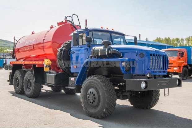 Автоцистерна вакуумная коммунальная МВ-10Т КО УСТ 5453 Урал 4320-1912-40