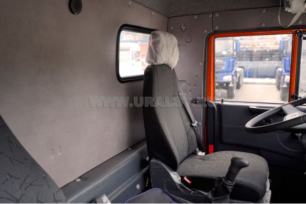 Бортовой автомобиль с КМУ ИТ-200 (тросовый, люлька, бур) УСТ 5453 Камаз 43118