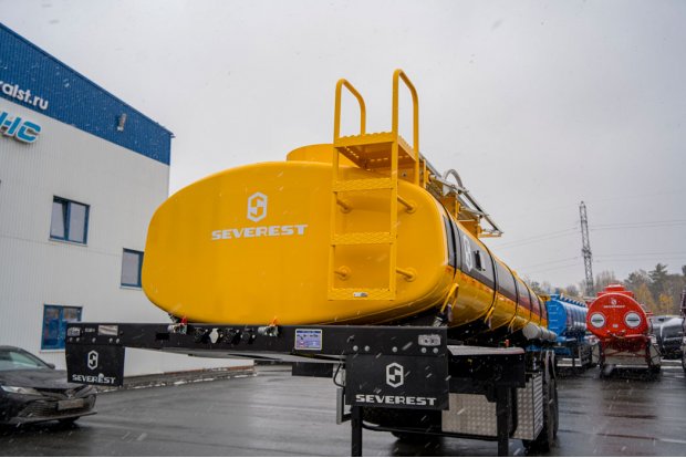 Лестница на площадку обслуживания цистерны