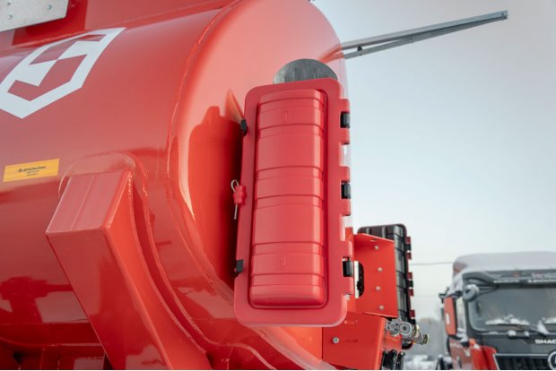 Пенал для огнетушителя