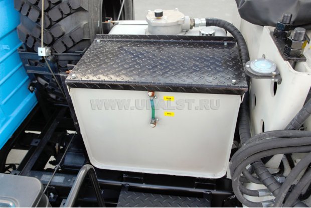 АТЭ-6 (автомобиль-площадка) с КМУ ИФ-300С УСТ 5453 Урал 4320-1951-72