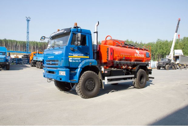 Автотопливозаправщик АТЗ-8 Камаз 5387-RF