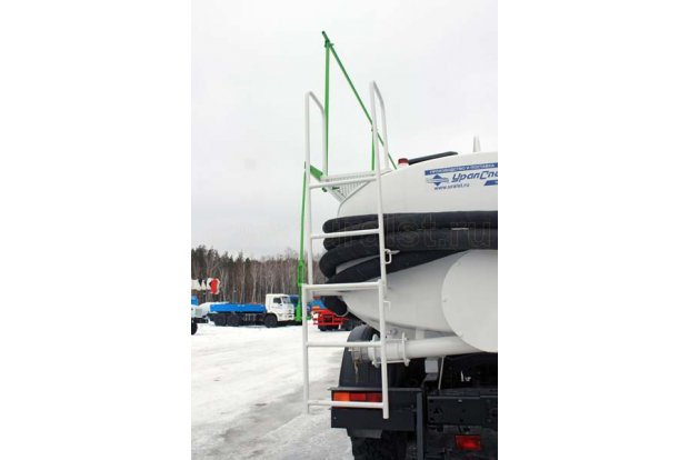 Автоцистерна для технической воды АЦВ-10 КАМАЗ 43118-50