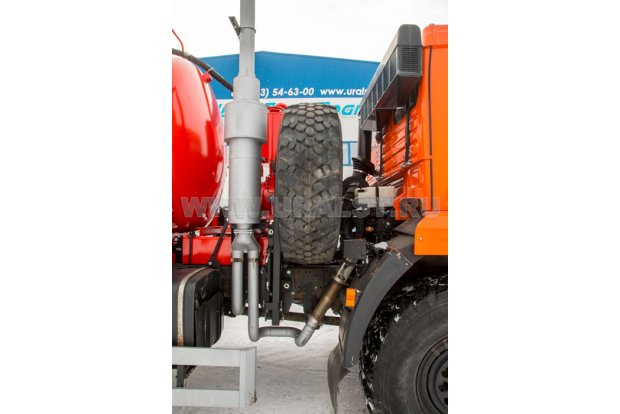 Автоцистерна вакуумная для нефтепродуктов АКН-10-ОД ВК УСТ 5453 Камаз 43118-50, доработка под ДОПОГ