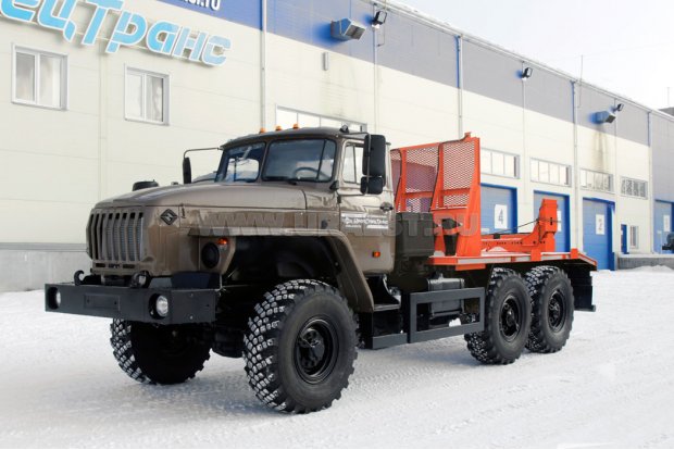 Трубовоз УСТ-5453 Урал 5557-72М