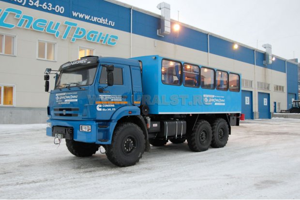 Автобус вахтовый 22+2 люкс УСТ 54535 Камаз 43118 (Cummins) лебедка, сп. место
