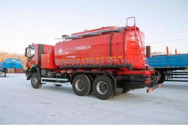 Автотопливозаправщик АТЗ-20 УСТ-5453