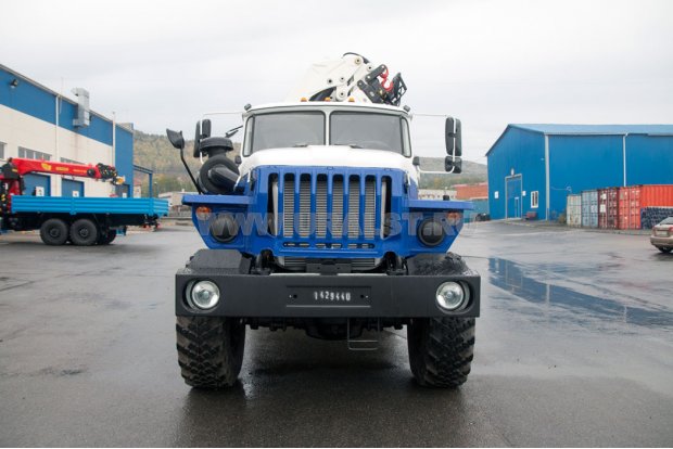Бортовой Урал 4320-60Е5 с краном-манипулятором ИМ-240