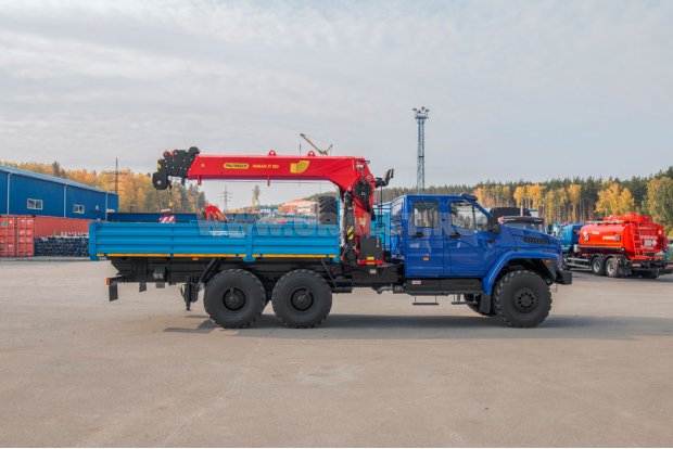 Бортовой автомобиль с КМУ ИТ 180 (тросовый) УСТ 5453 Урал 4320-6988-74Е5И06 NEXT, сдвоенная кабина