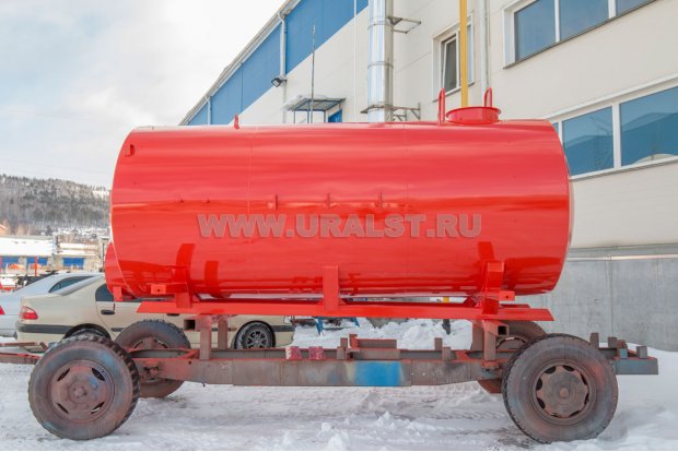 Цистерна с надрамником АКН (МВ) 10Т