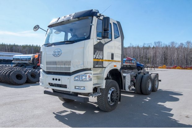 Шасси FAW СА3250 6х6, 420л.с., база 3675