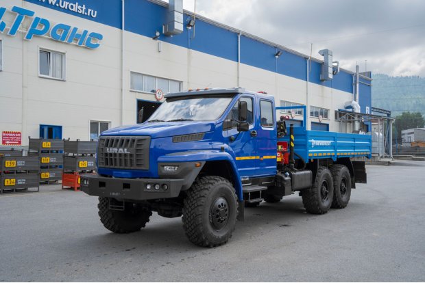 Автомобиль бортовой с КМУ ИМ-55 УСТ 5453 Урал NEXT 4320-72, сдвоенная кабина