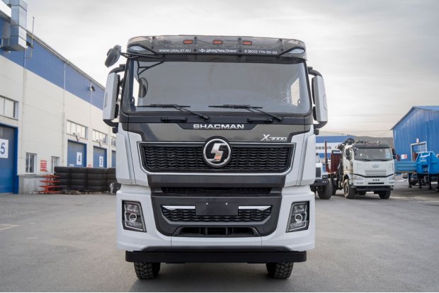Седельный тягач с КМУ ИТ-150 SHACMAN SX42586 (6х6)