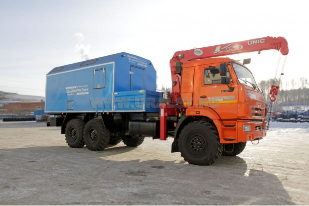 Маслостанция УСТ 5453 с КМУ Unic-504 Камаз 43118