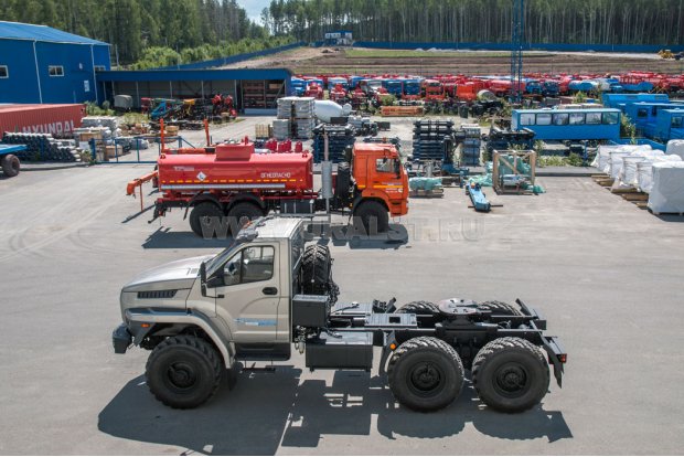 Седельный тягач Урал NEXT 44202-5311-74Е5