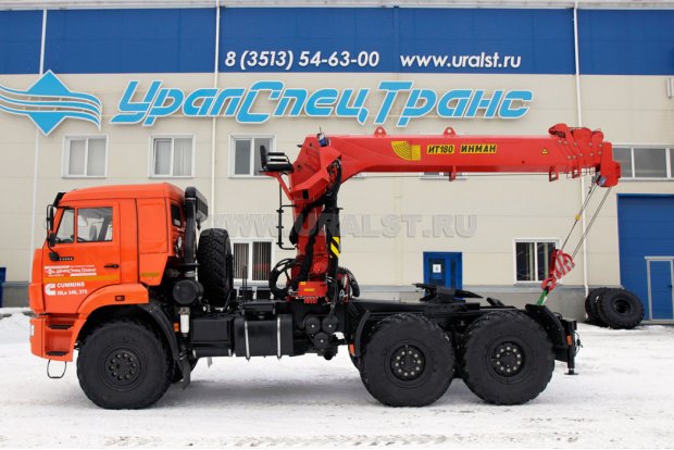 Тягач Камаз с КМУ ИТ-180