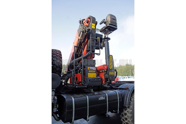 Седельный тягач с КМУ РК-30002-K УСТ 5453 Камаз 65221