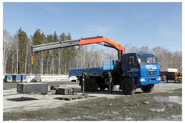 Бортовой автомобиль с КМУ Palfinger PK-23500А