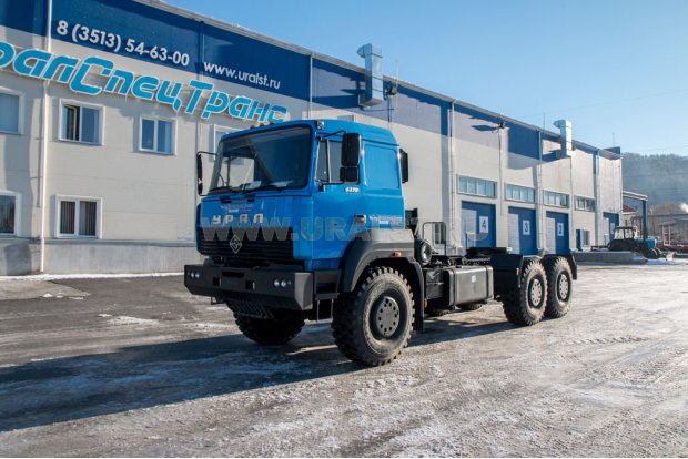 Седельный тягач Урал 63701М-1951 УСТ-5453