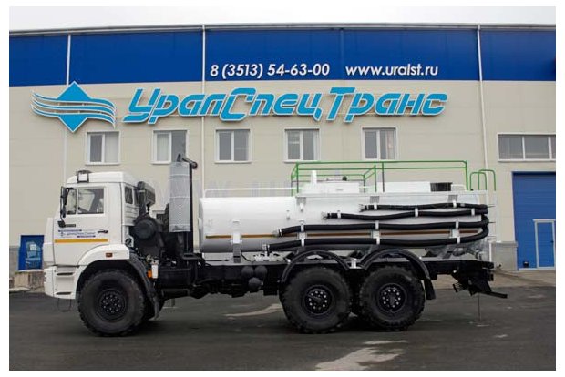 Автоцистерна нефтепромысловая АЦН-10