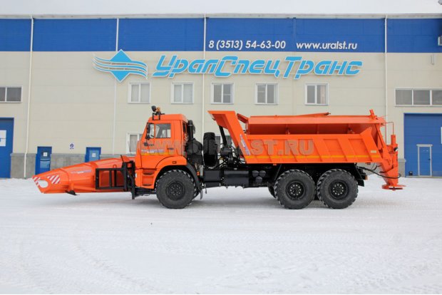 Машина для содержания дорог МКД на шасси Камаз 45141-50