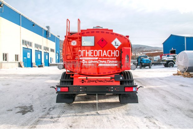 Полуприцеп цистерна ППЦ 28Б-32Л-3Н УСТ-94651