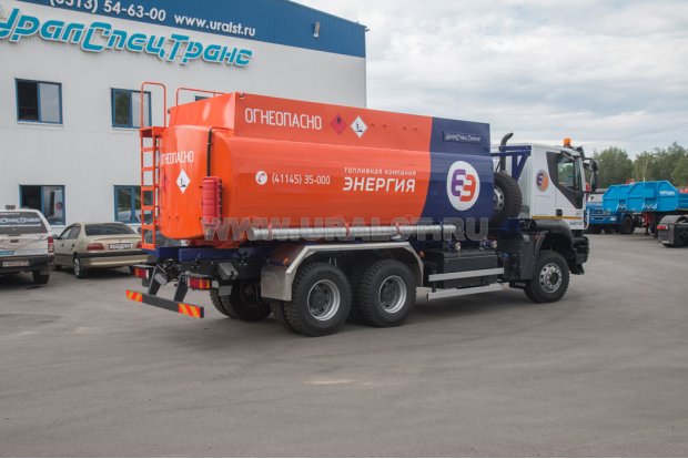 Автоцистерна АЦ-20-2 УСТ-54530