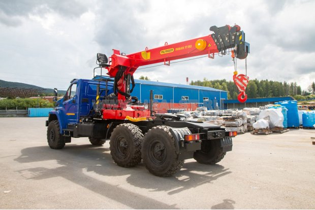 Седельный тягач с КМУ ИТ-150 (тросовый) УСТ 5453 Урал NEXT 4320-6951-72